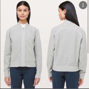 Lululemon on repeat gray bomber